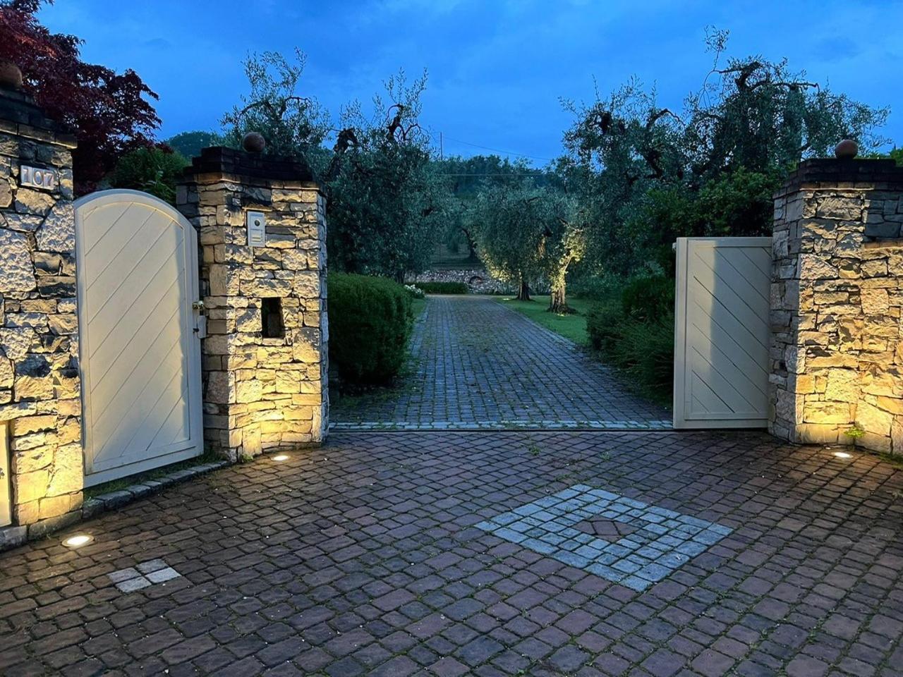 Villa Oleander Manerba del Garda Luaran gambar